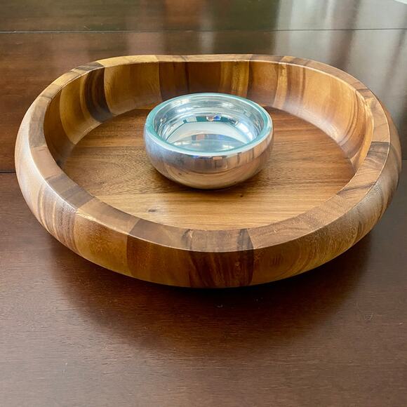 Nambé 16" Acacia Wood Butterfly Chip & Dip Bowl - Picture 1 of 5